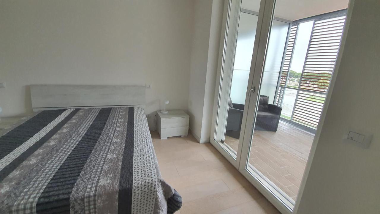 Isola Blu Luxury Apartment Lido di Jesolo Exterior photo