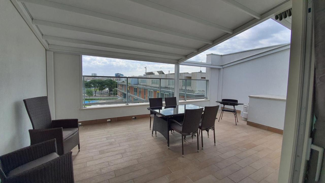 Isola Blu Luxury Apartment Lido di Jesolo Exterior photo